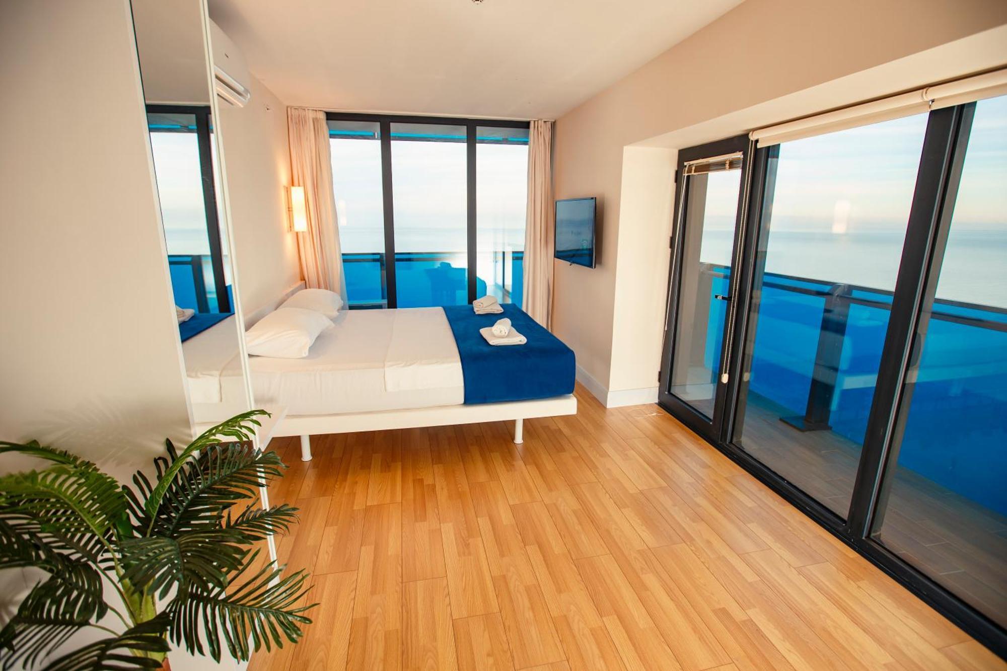 Panorama Orbi Beach Resort Center Suite Batumi Exteriér fotografie